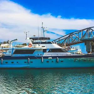 Motor Yacht Boatel Barcelona